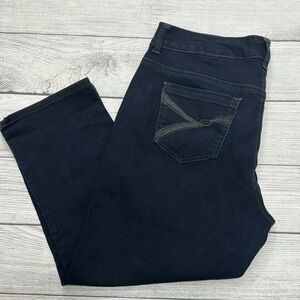 Bandolino Ladies Dark Wash Cropped Jeans